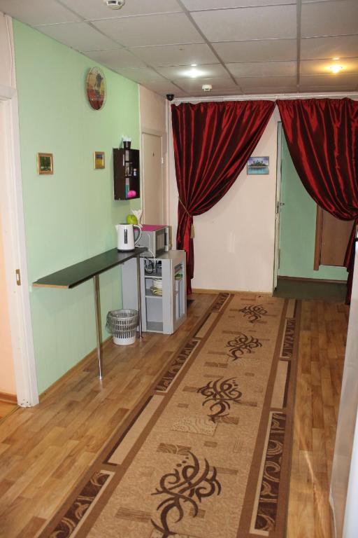 photo1