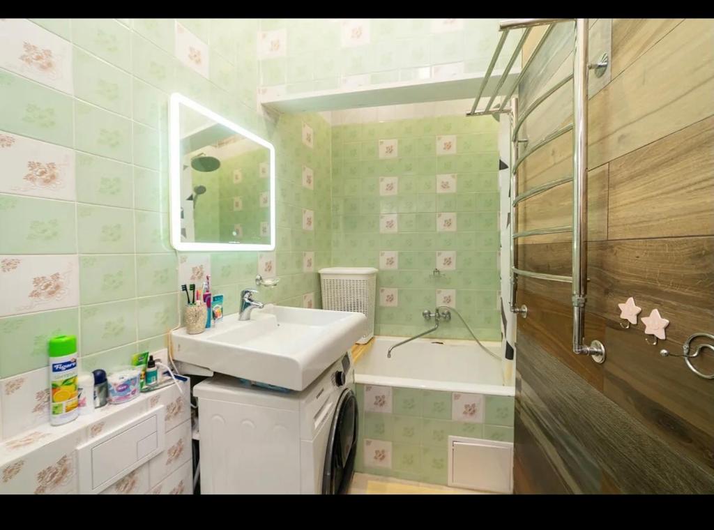 photo1