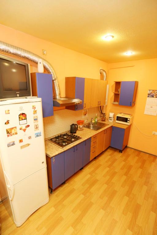 photo2