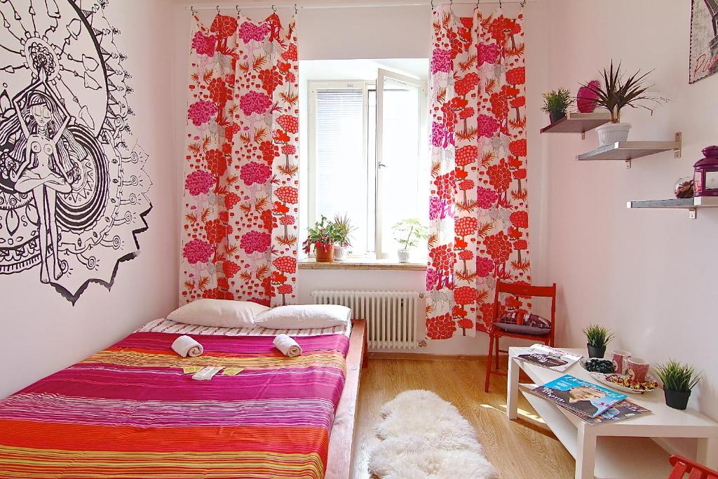 photo1
