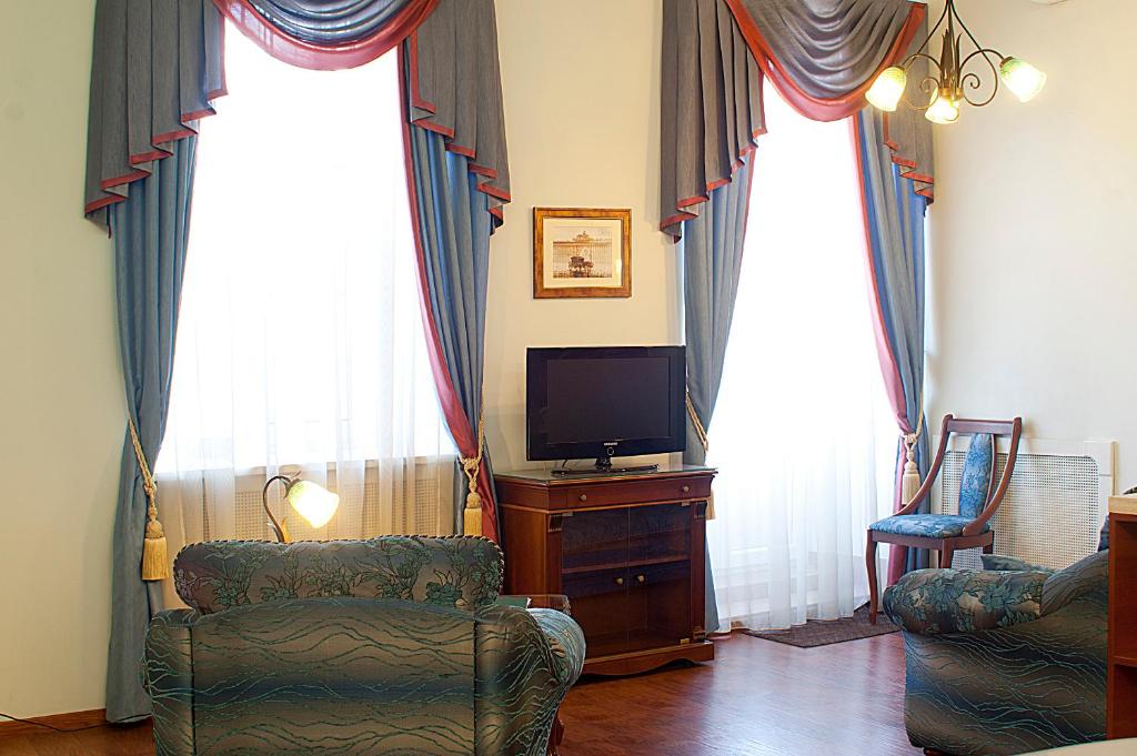 photo1