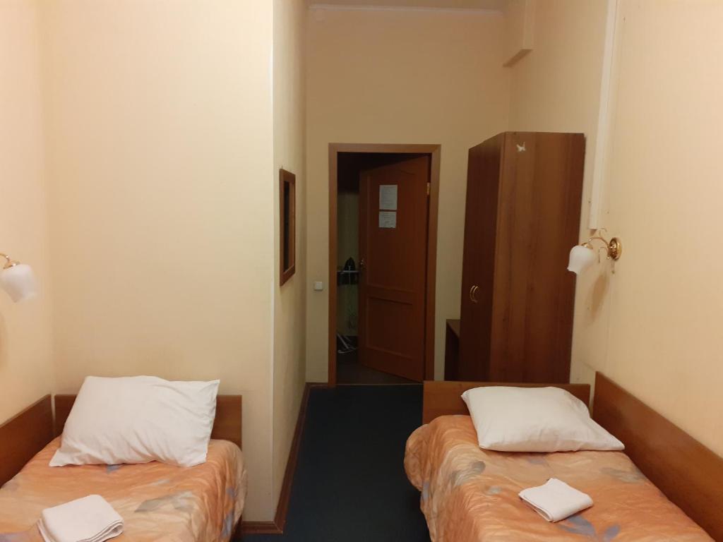 photo2
