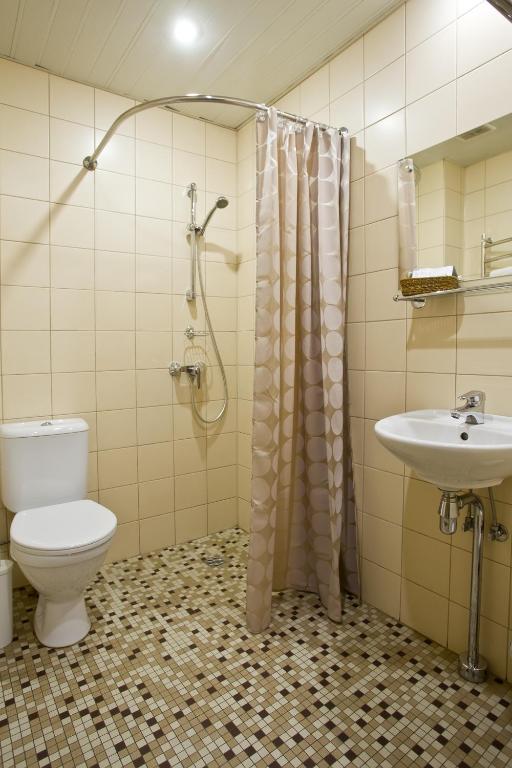 photo1