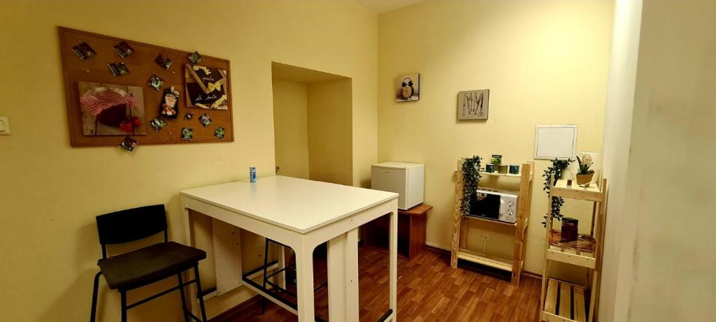 photo1