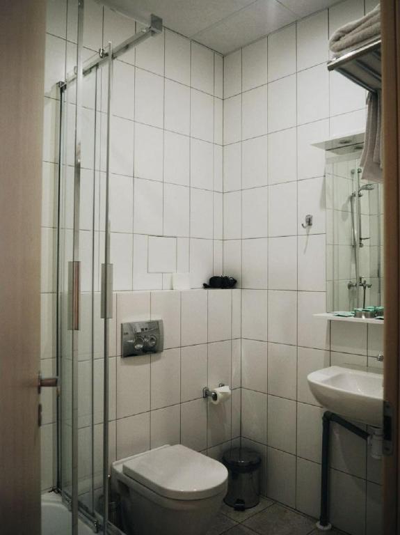photo2