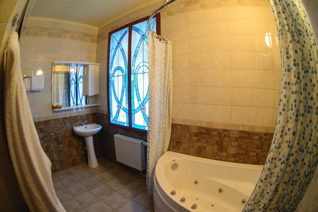 photo1