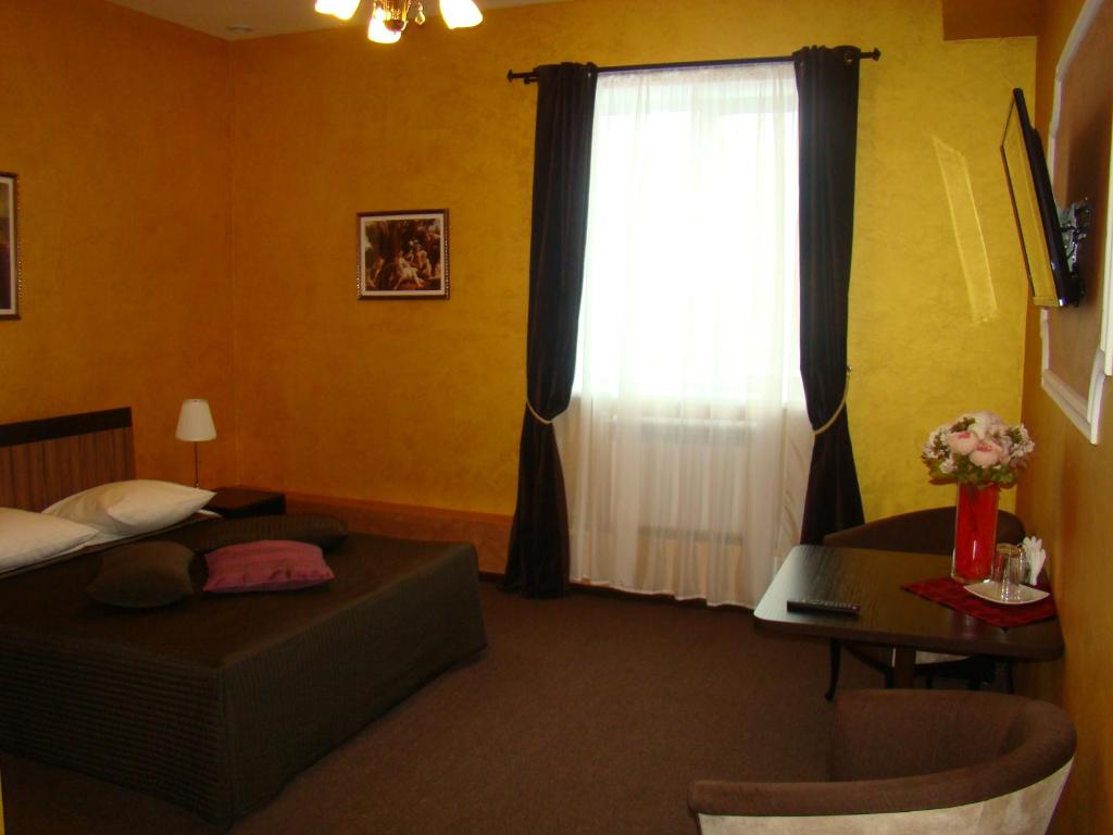 photo2
