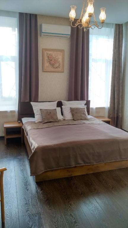 photo1