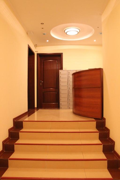 photo1