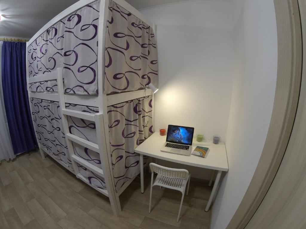 photo1