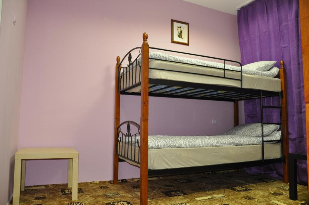 photo1