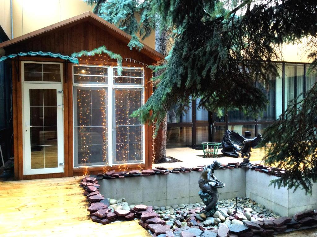 photo2