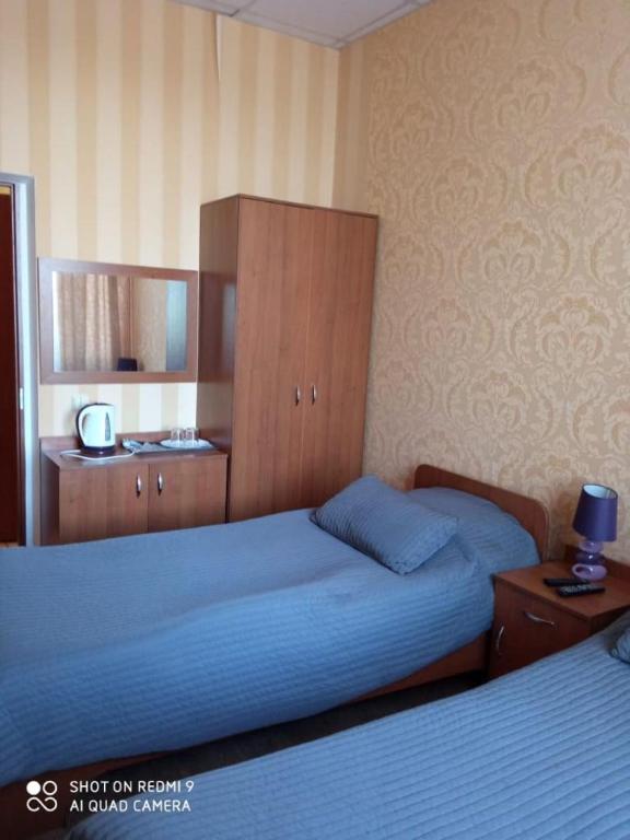 photo2