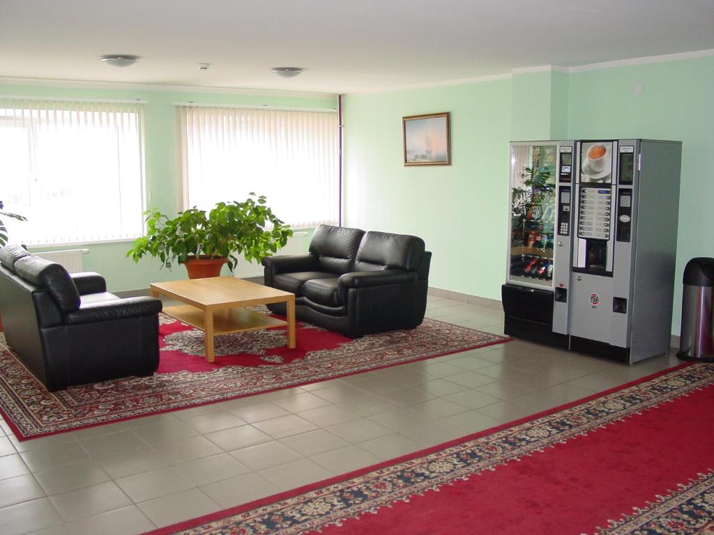 photo3