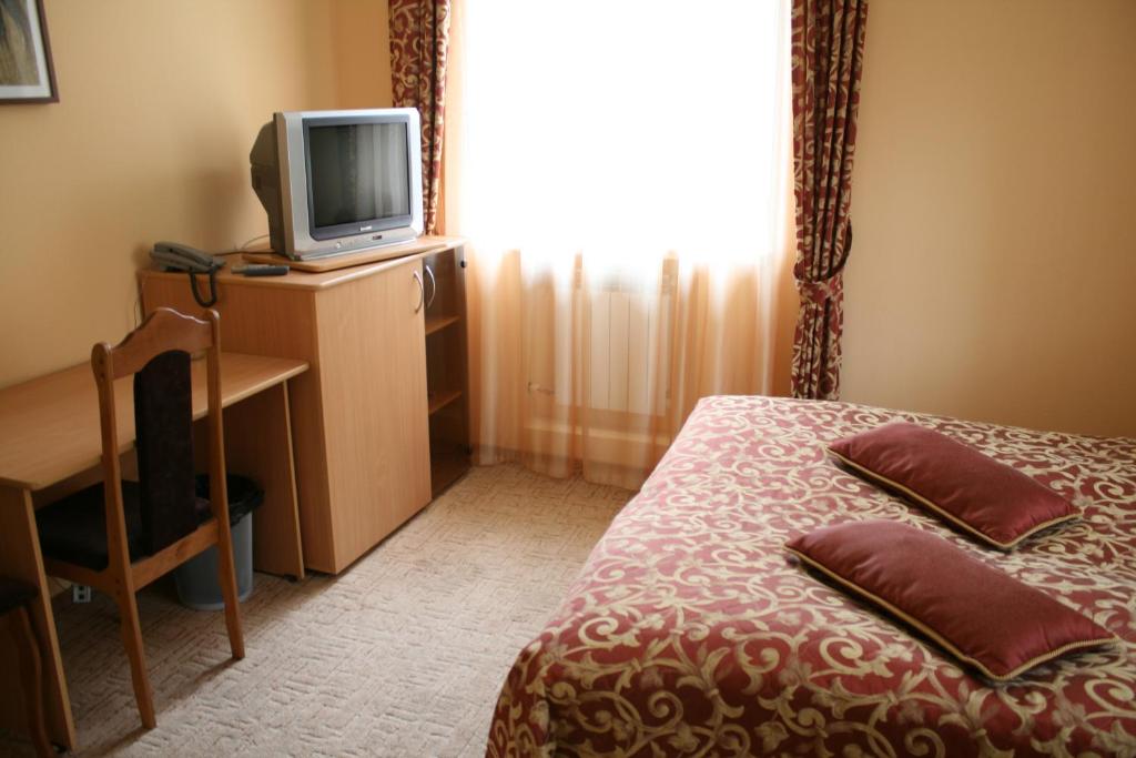 photo1
