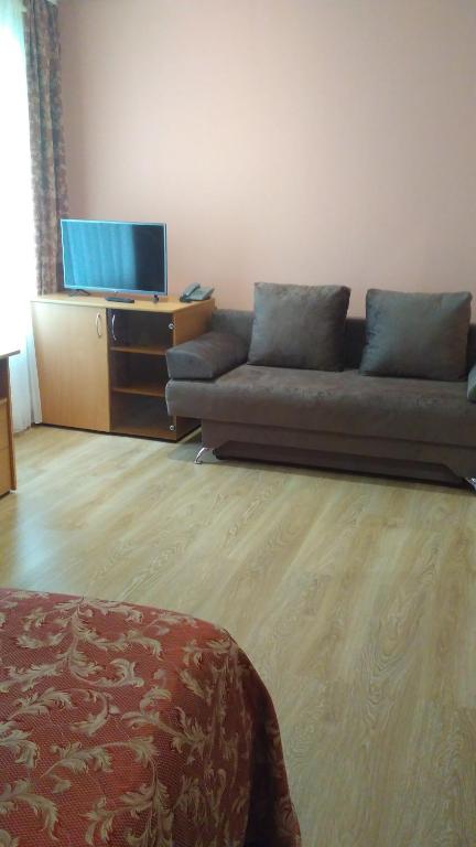 photo3