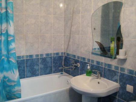 photo1