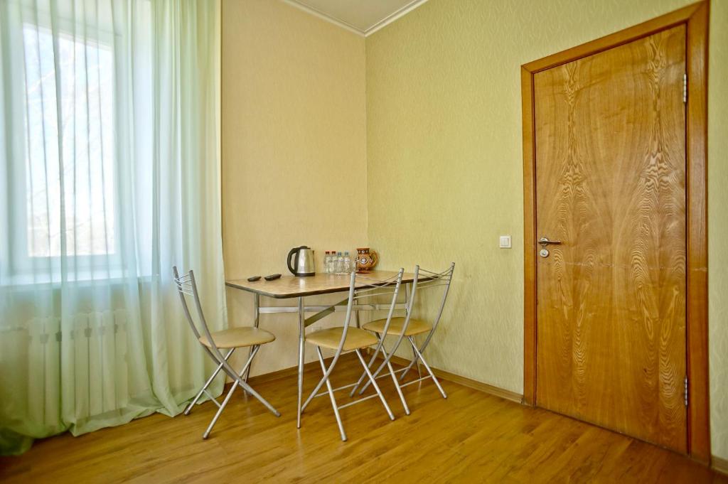 photo2