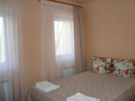 photo1