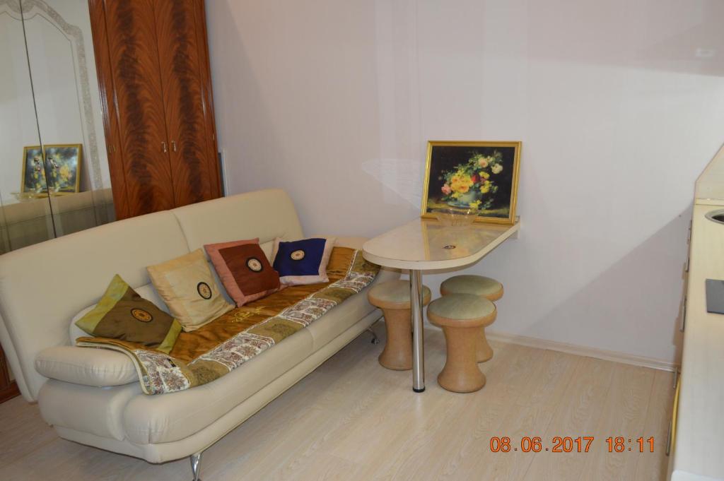 photo1