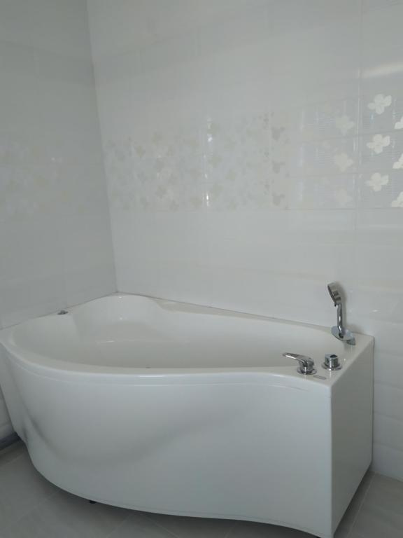 photo1