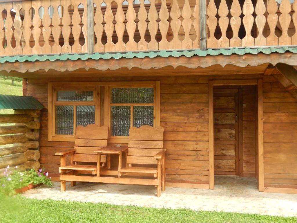 photo1
