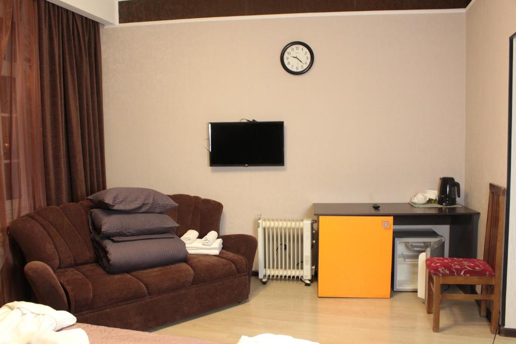 photo2