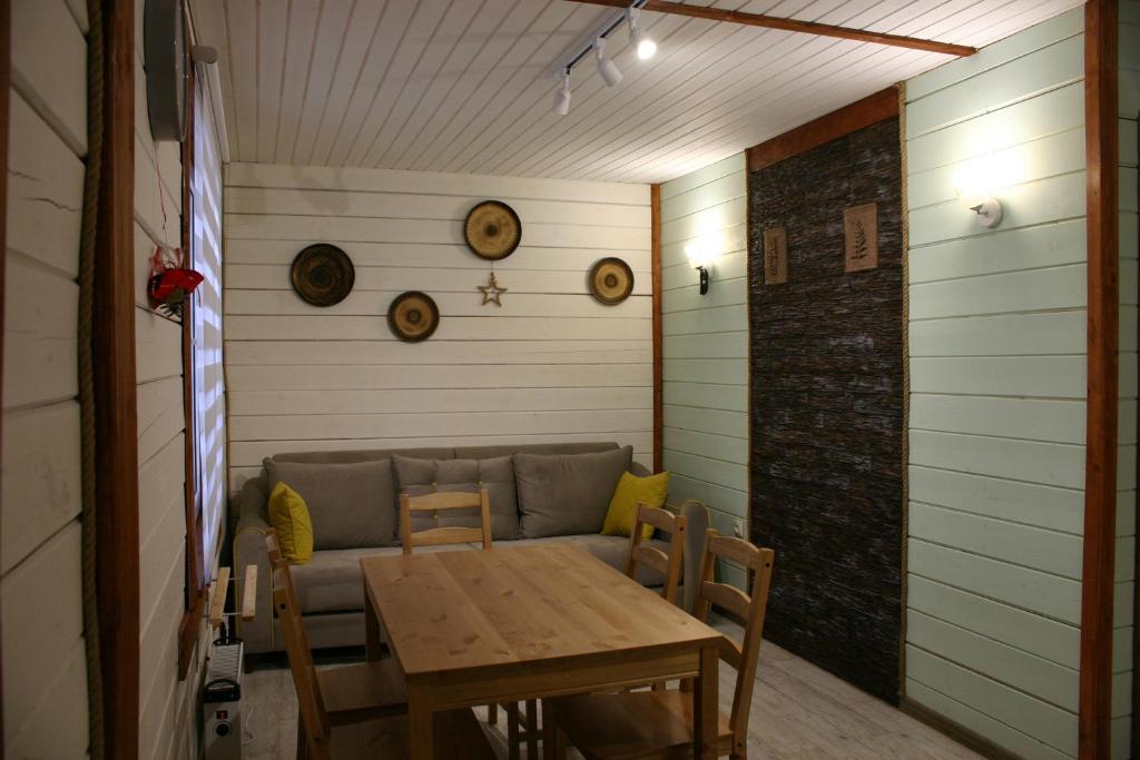photo1