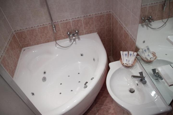 photo3