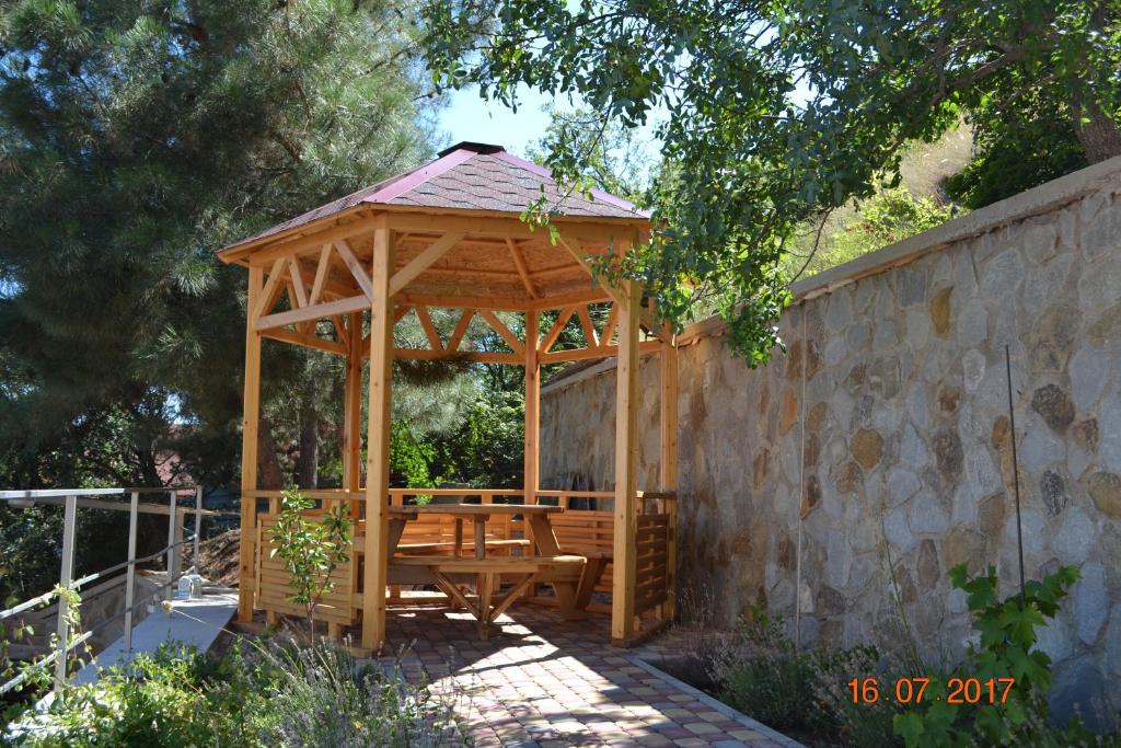 photo2