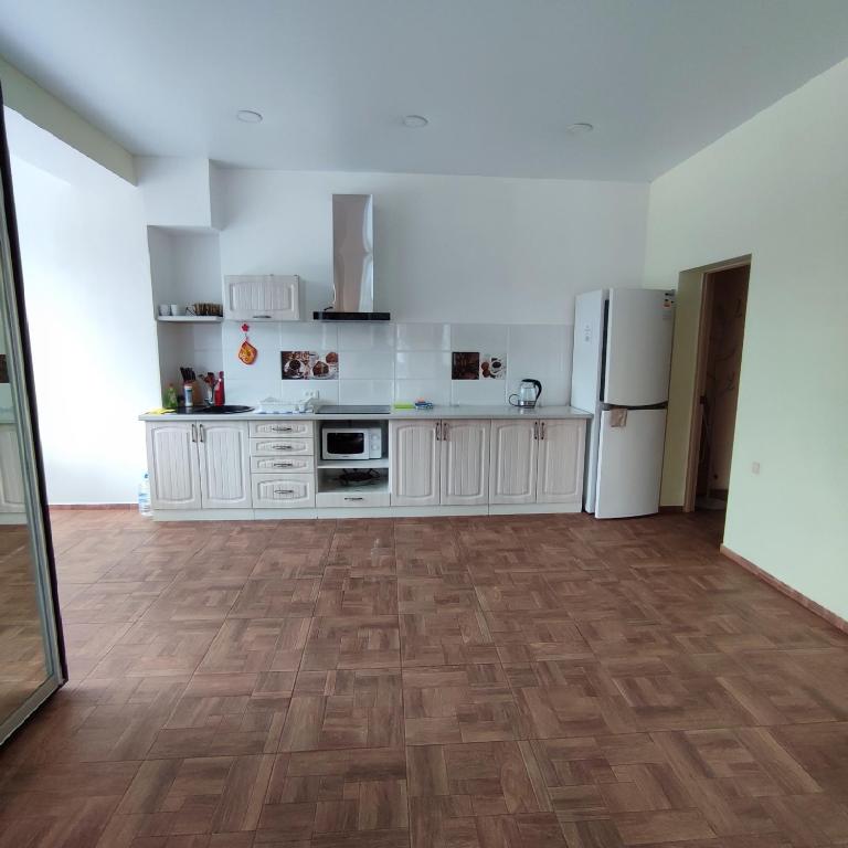 photo1