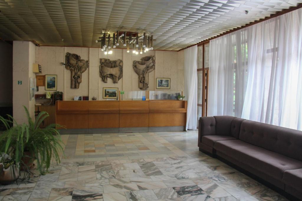photo3