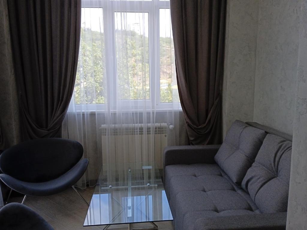photo3