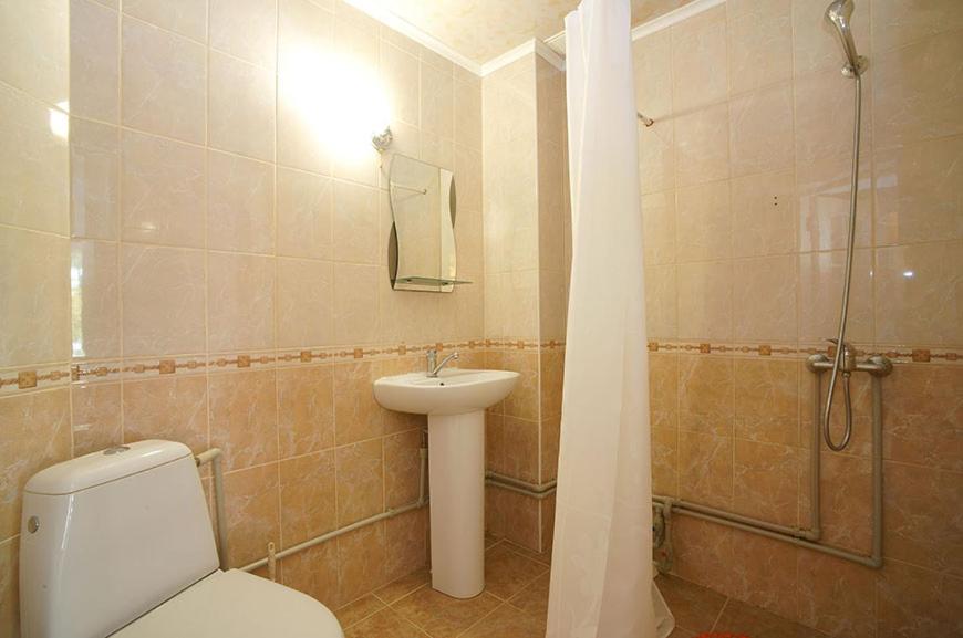 photo1