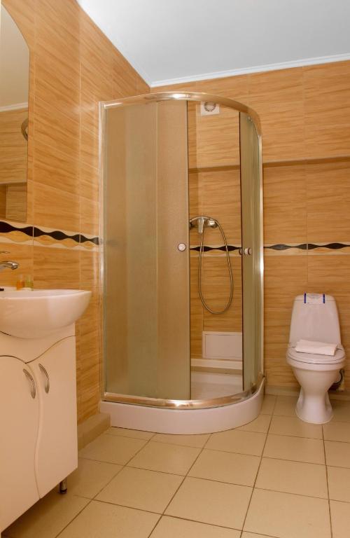 photo3