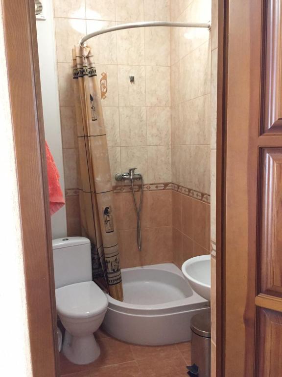 photo1