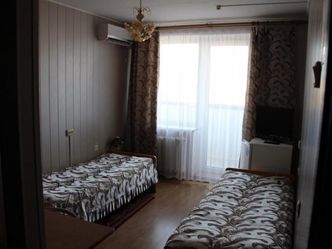 photo2