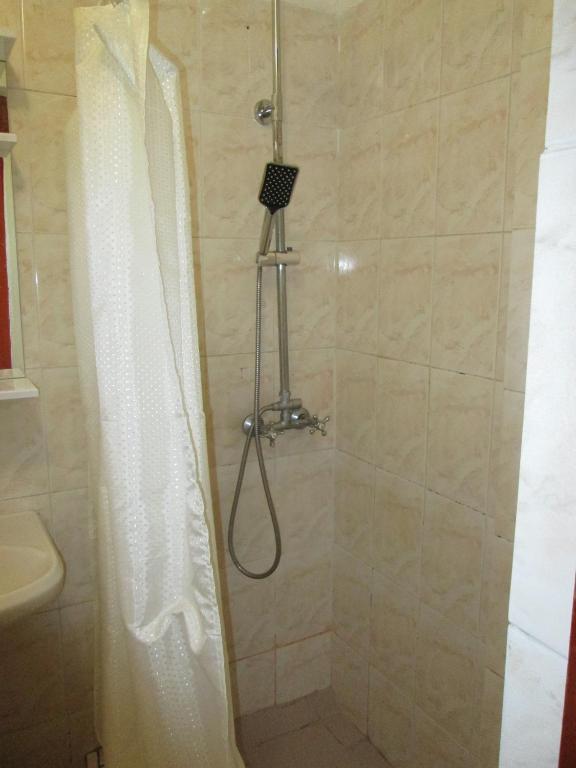 photo1
