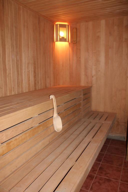 photo3
