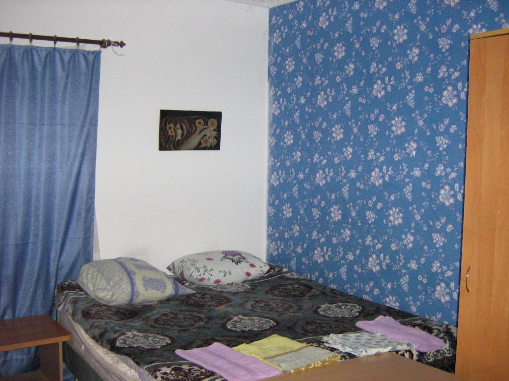 photo1