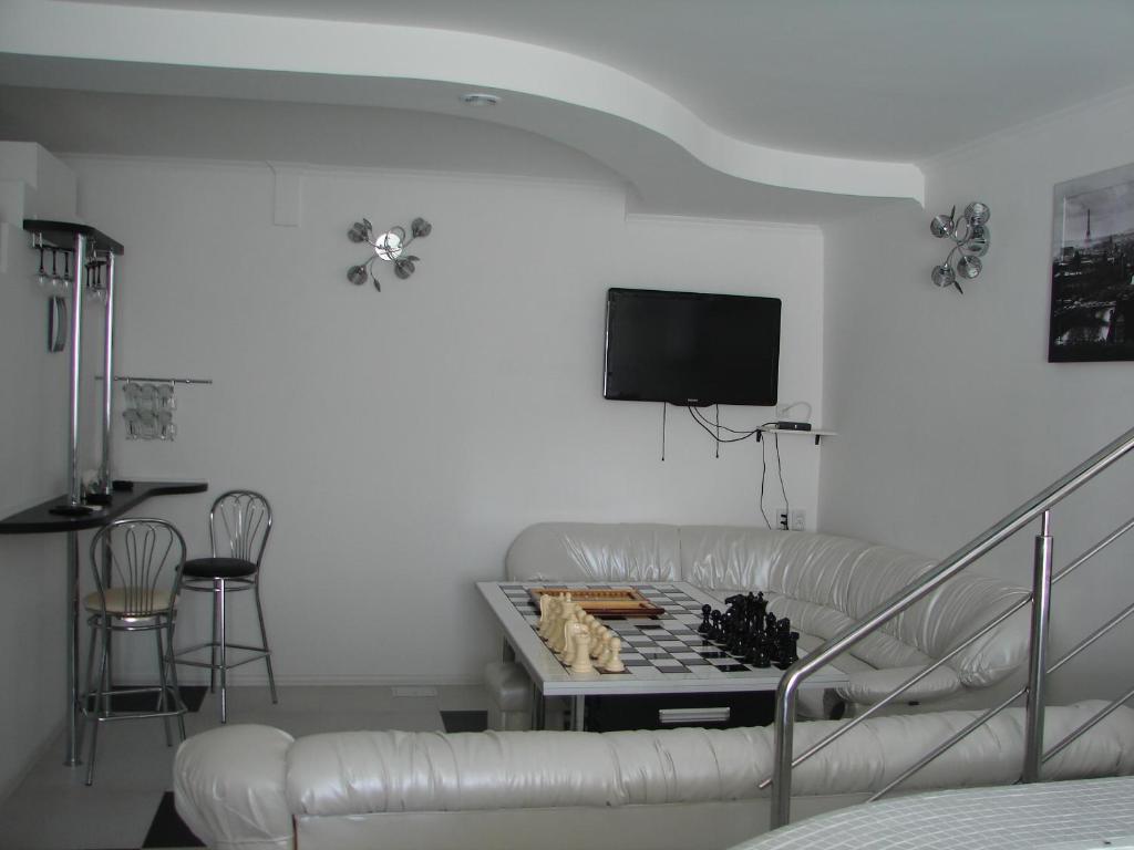photo1