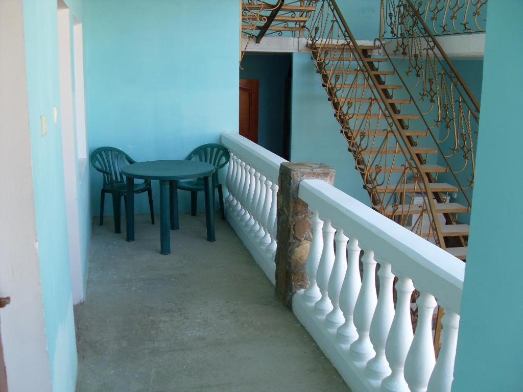 photo3