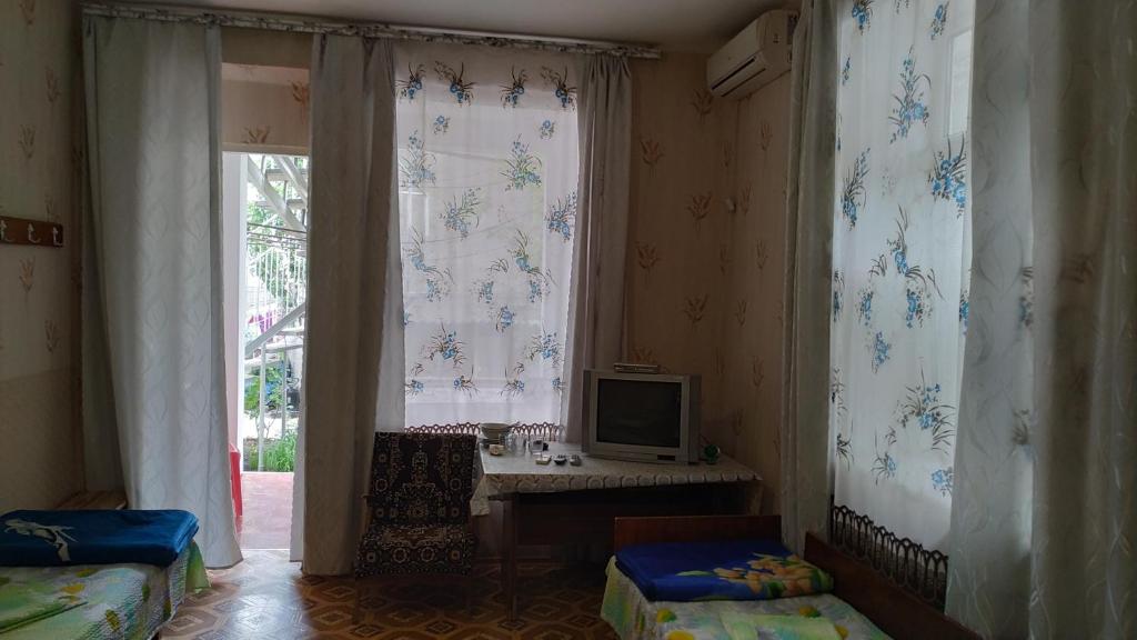 photo1