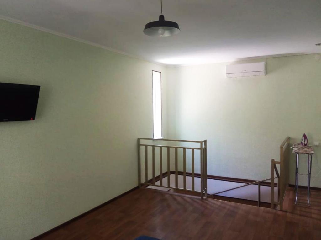 photo1