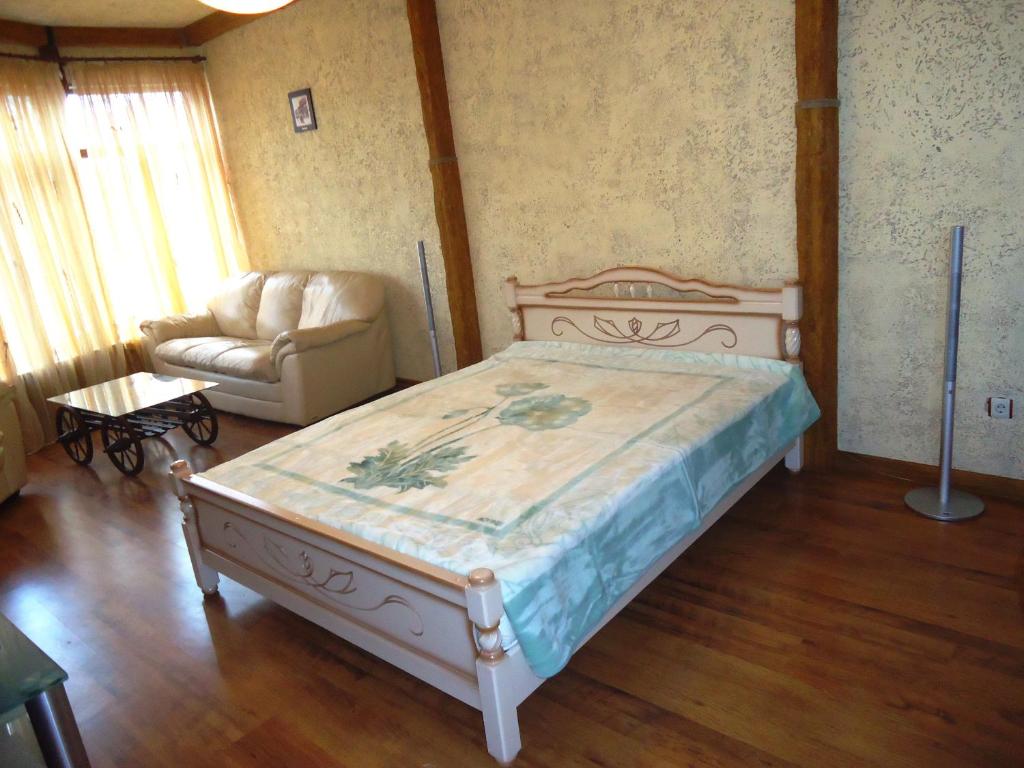 photo1
