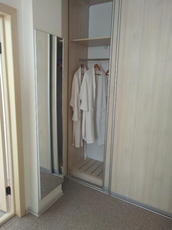 photo2