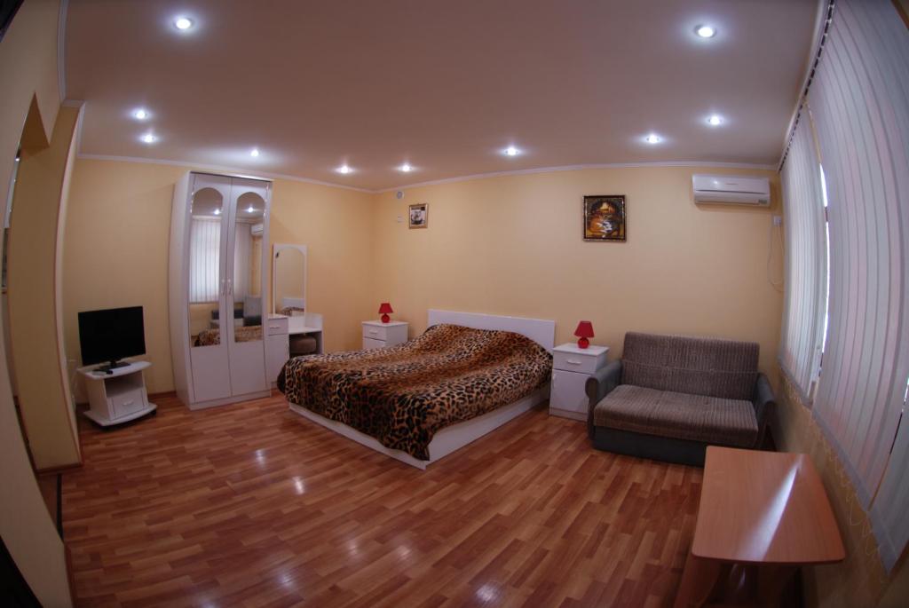 photo2