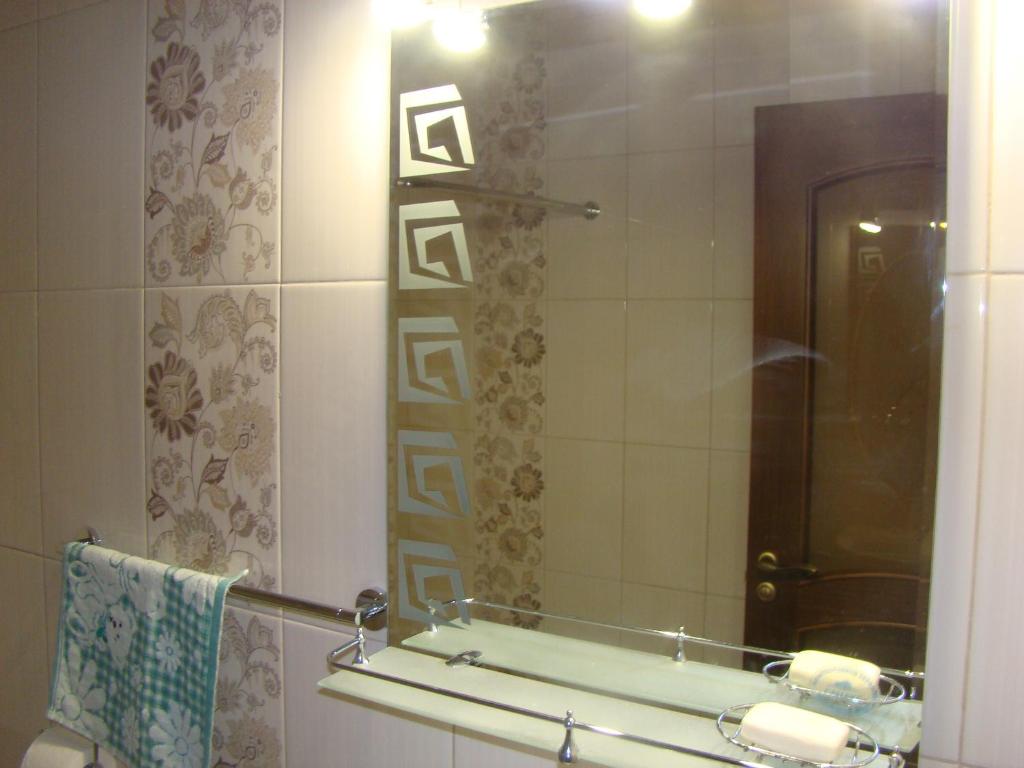 photo1