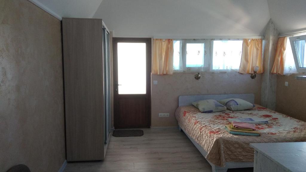 photo1