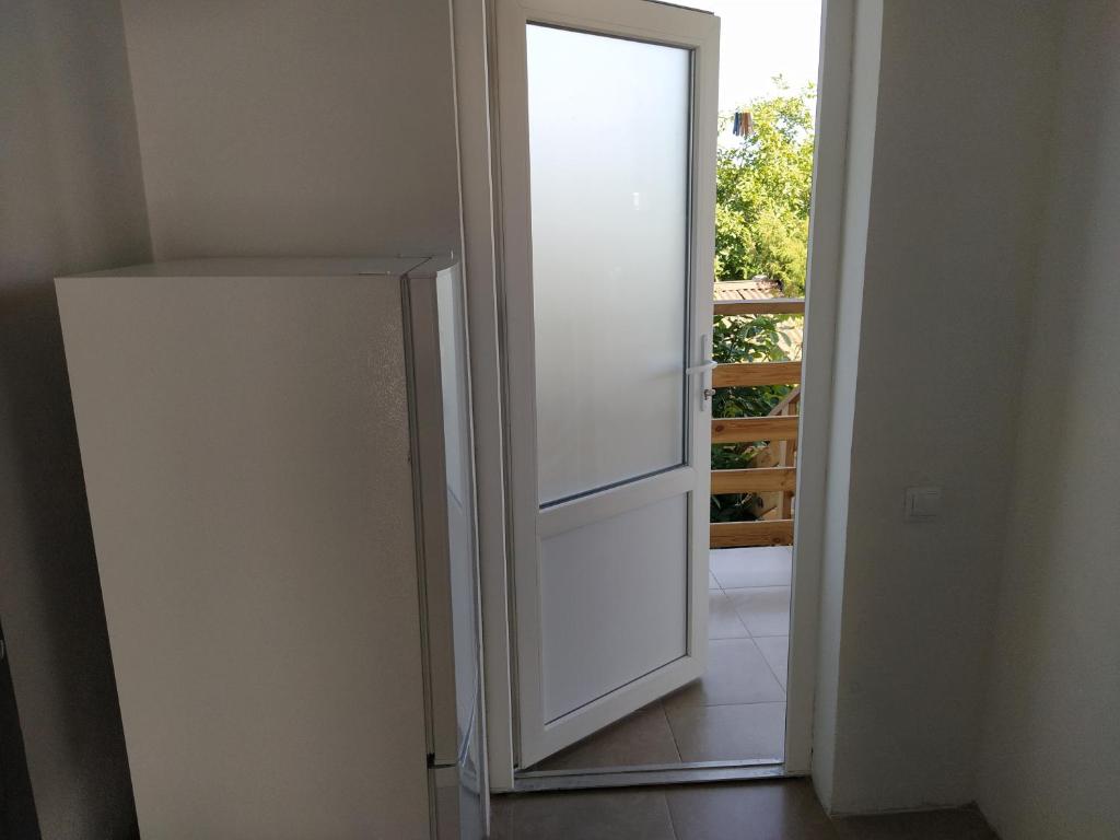 photo2